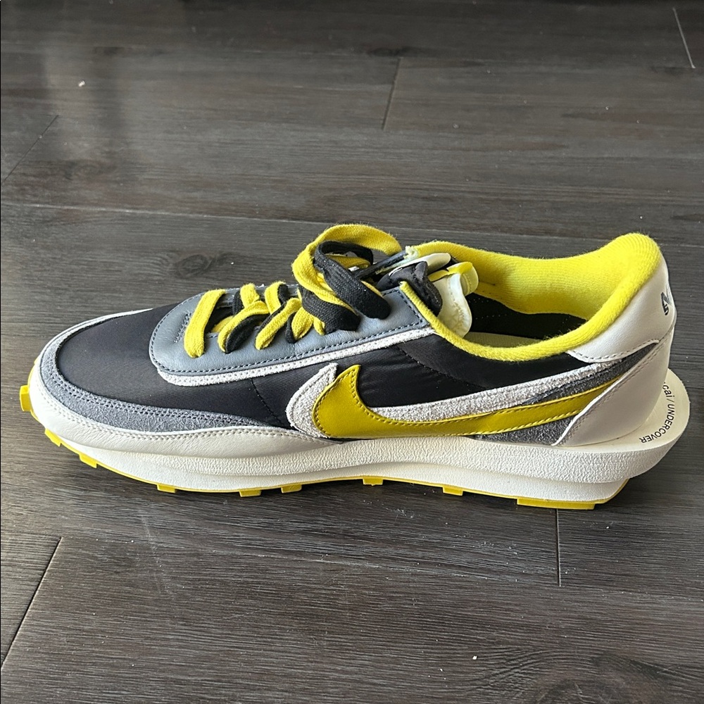 RARE Never Worn!
Nike x sacai x Undercover Collab 
LD Waffle

‘Bright Citron’ - Picture 5 of 5